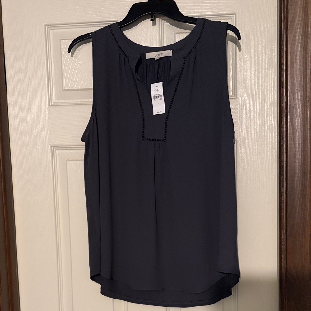 LOFT Women's Gray Sleeveless Blouse